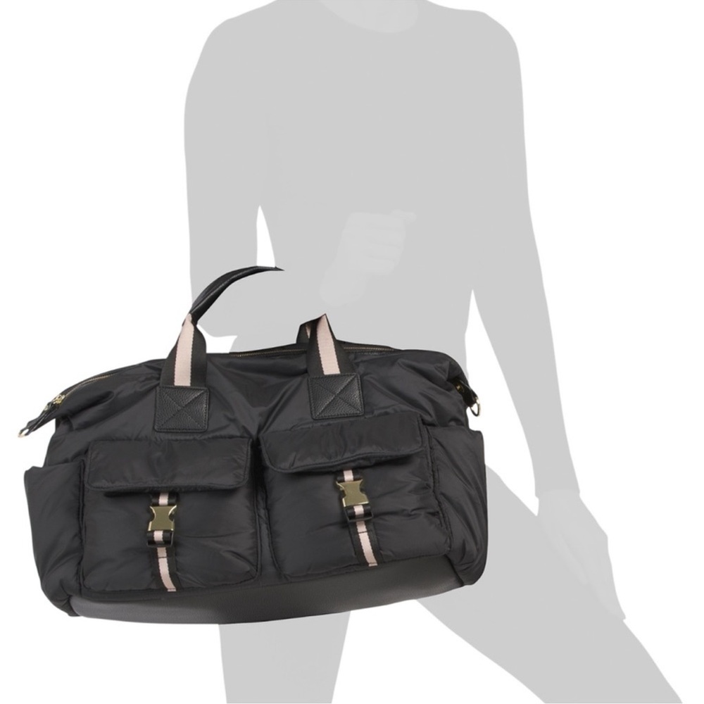 🎉LAST CHANCE🎉TOMMY BAHAMA Pepper Duffel